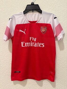 Puma Kids Red & White Arsenal Soccer Jersey size US 26